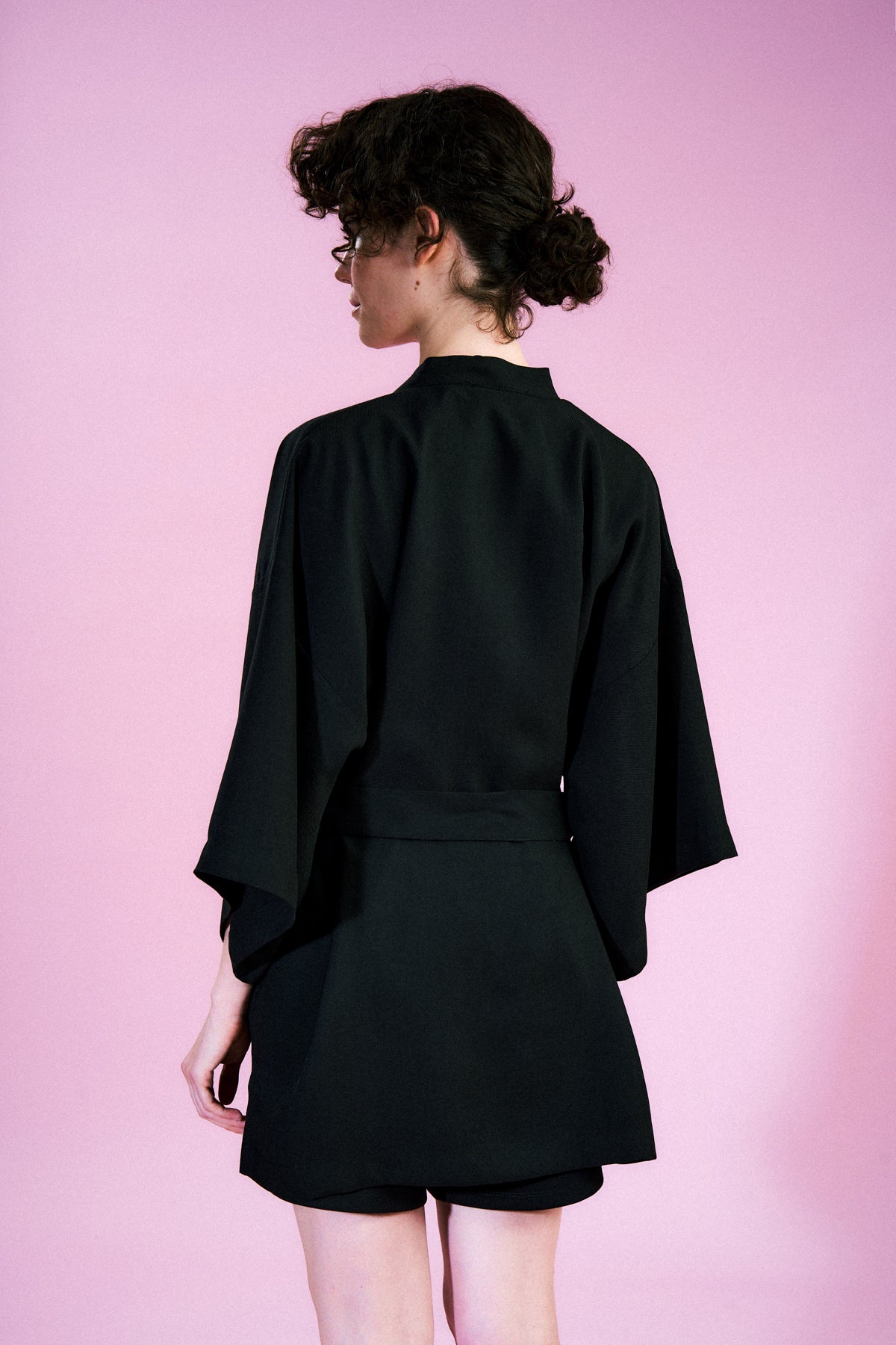 Mercan Yılanı TENCEL™ Kimono - Siyah - Görsel 3