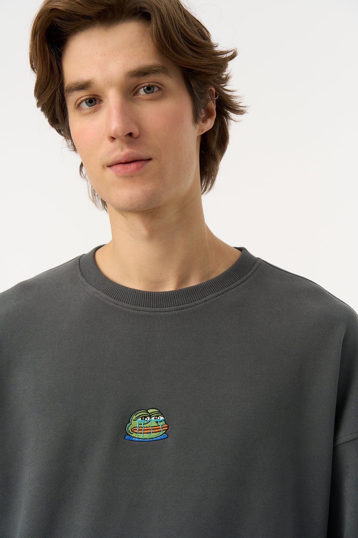 Crying Pepe SuperSoft Sweatshirt - Antrasit - Görsel 4
